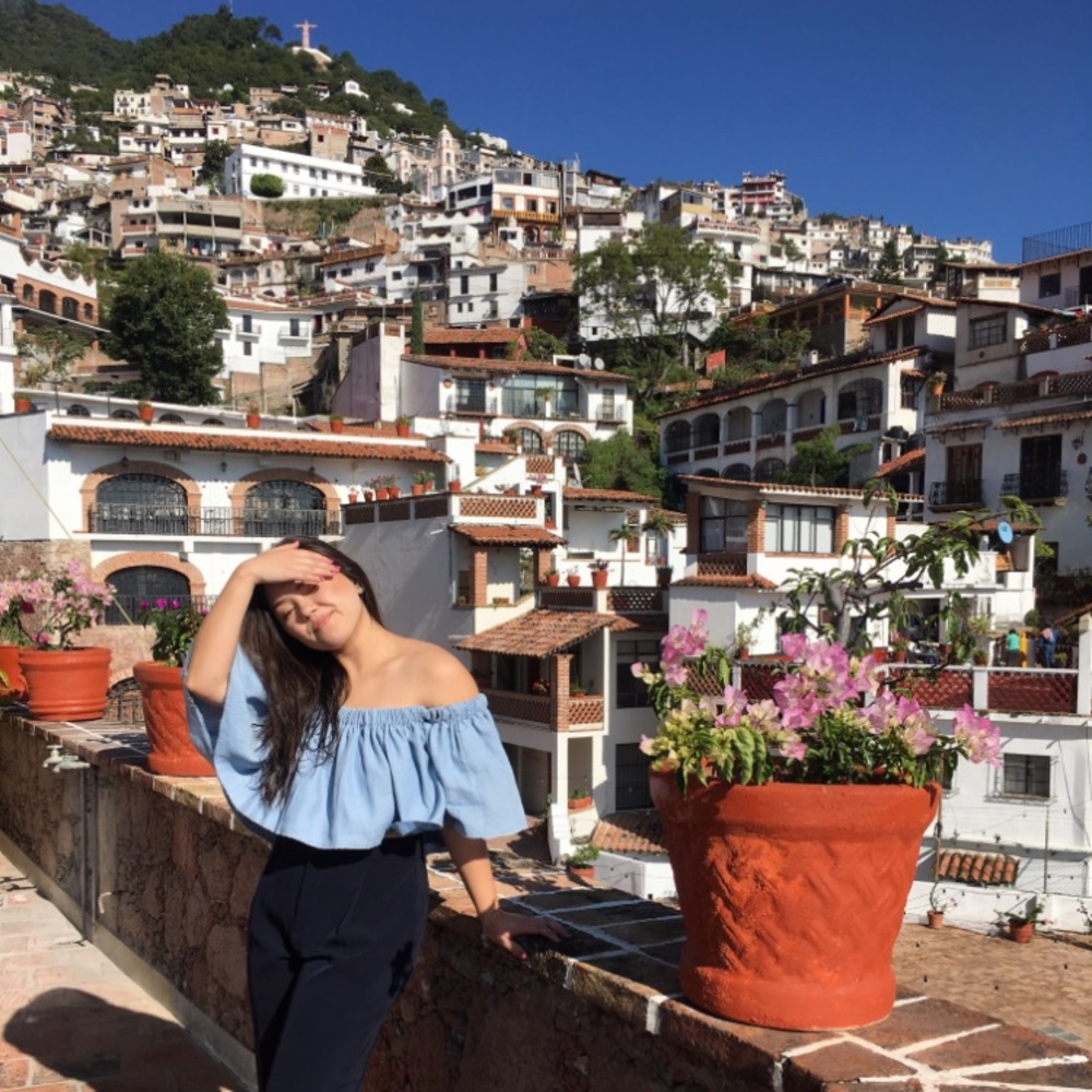 Meet your Posher, Mariel